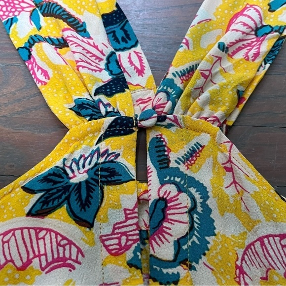Maeve Anthropologie Mica Tropical Yellow Floral Sleeveless fun soft Halter top - Picture 5 of 11